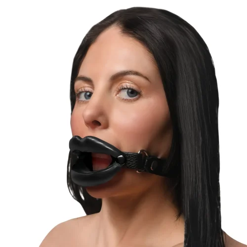 xr-brands-juicy-lips-nyitott-szilikon-szajpecek-fekete.webp